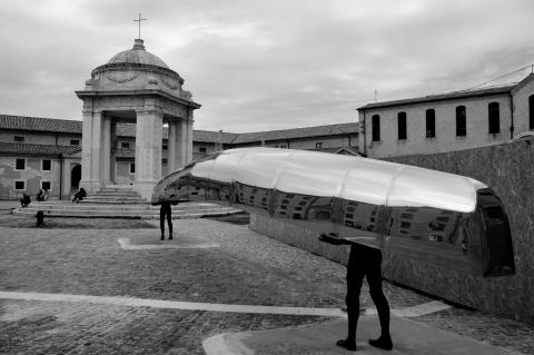 strani marinai (Mole Vanvitelliana. Ancona)